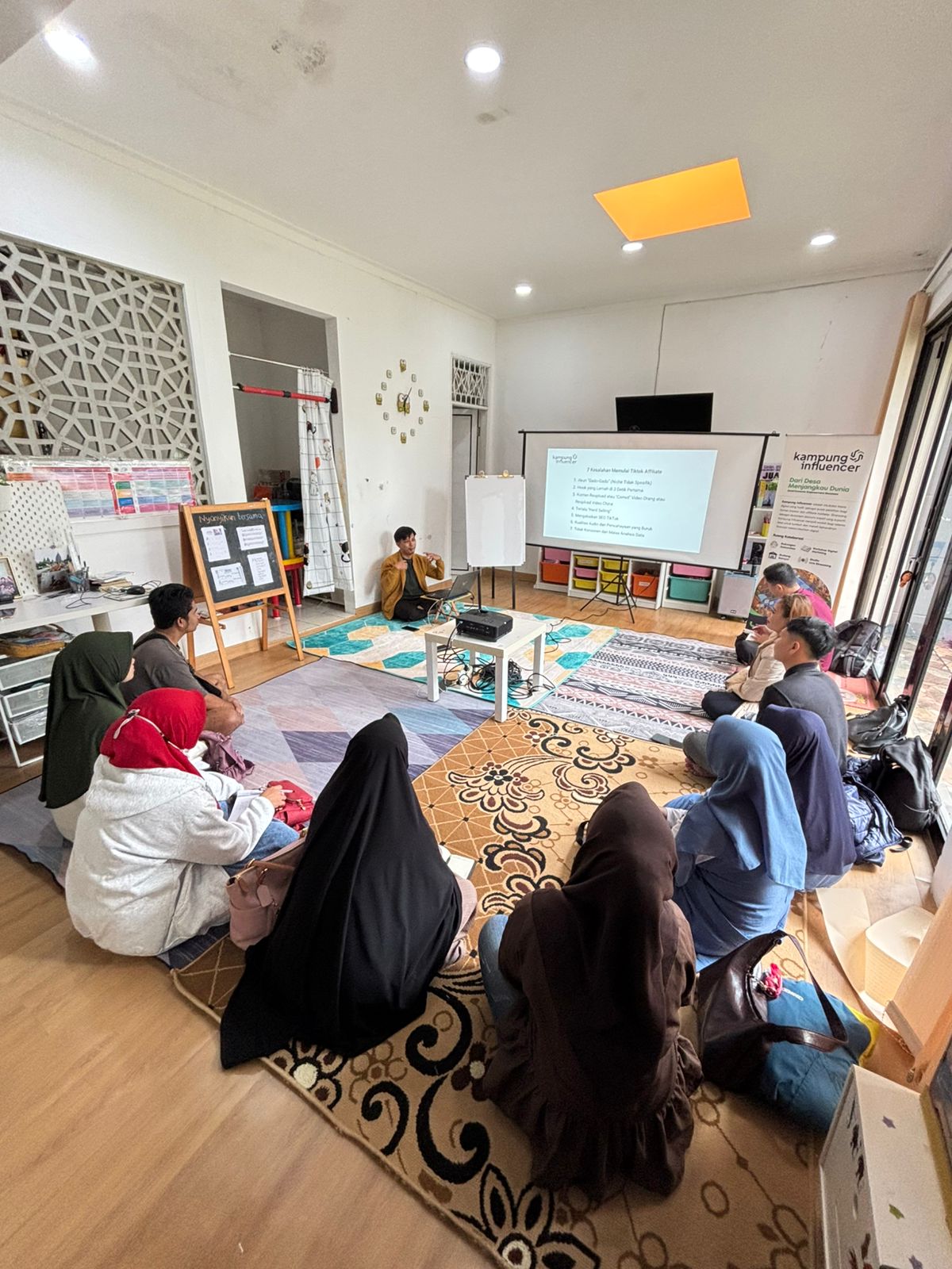 Kegiatan Kelas Inkubasi Kampung Influencer
