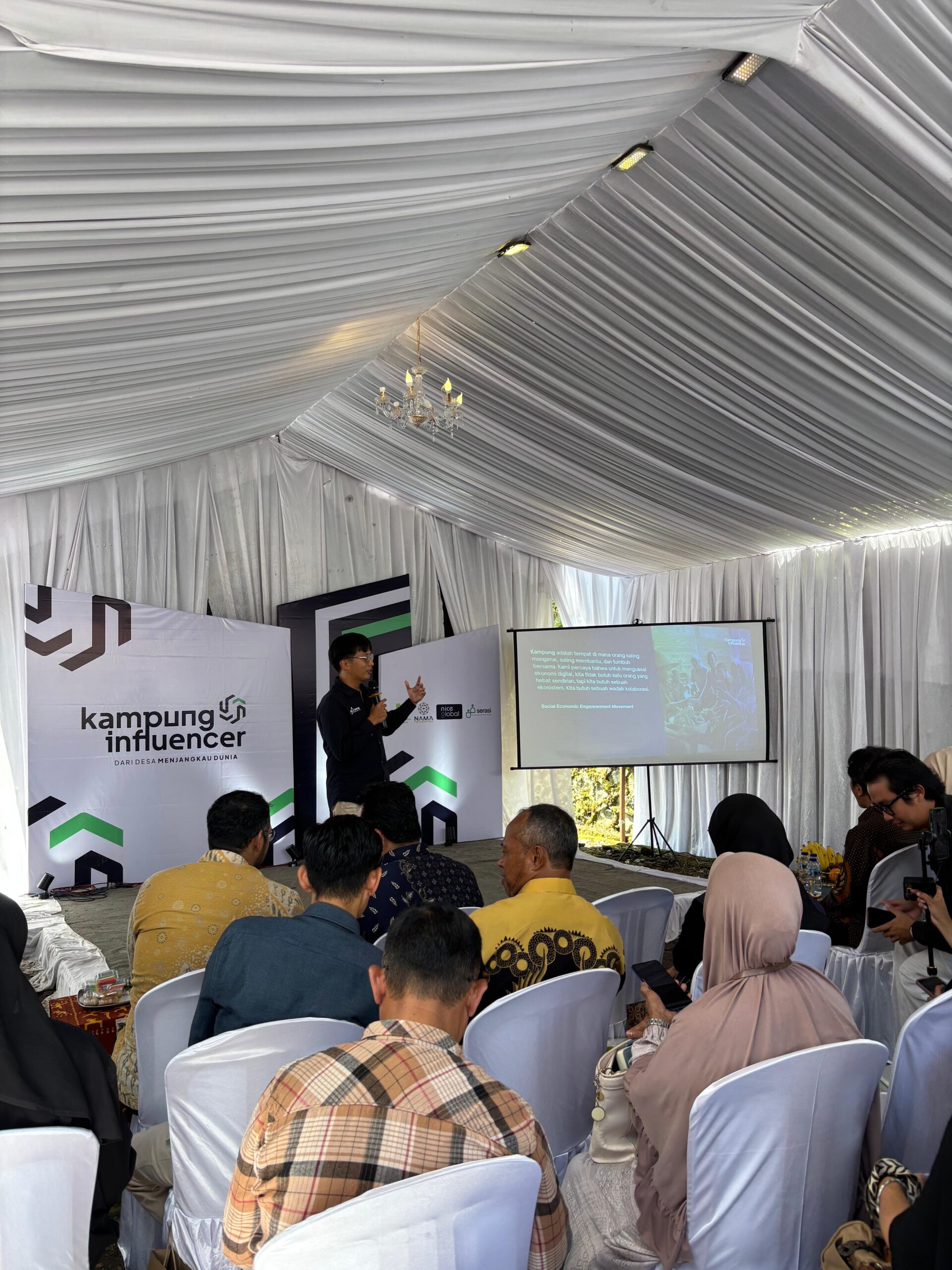 grand launching kampung influencer